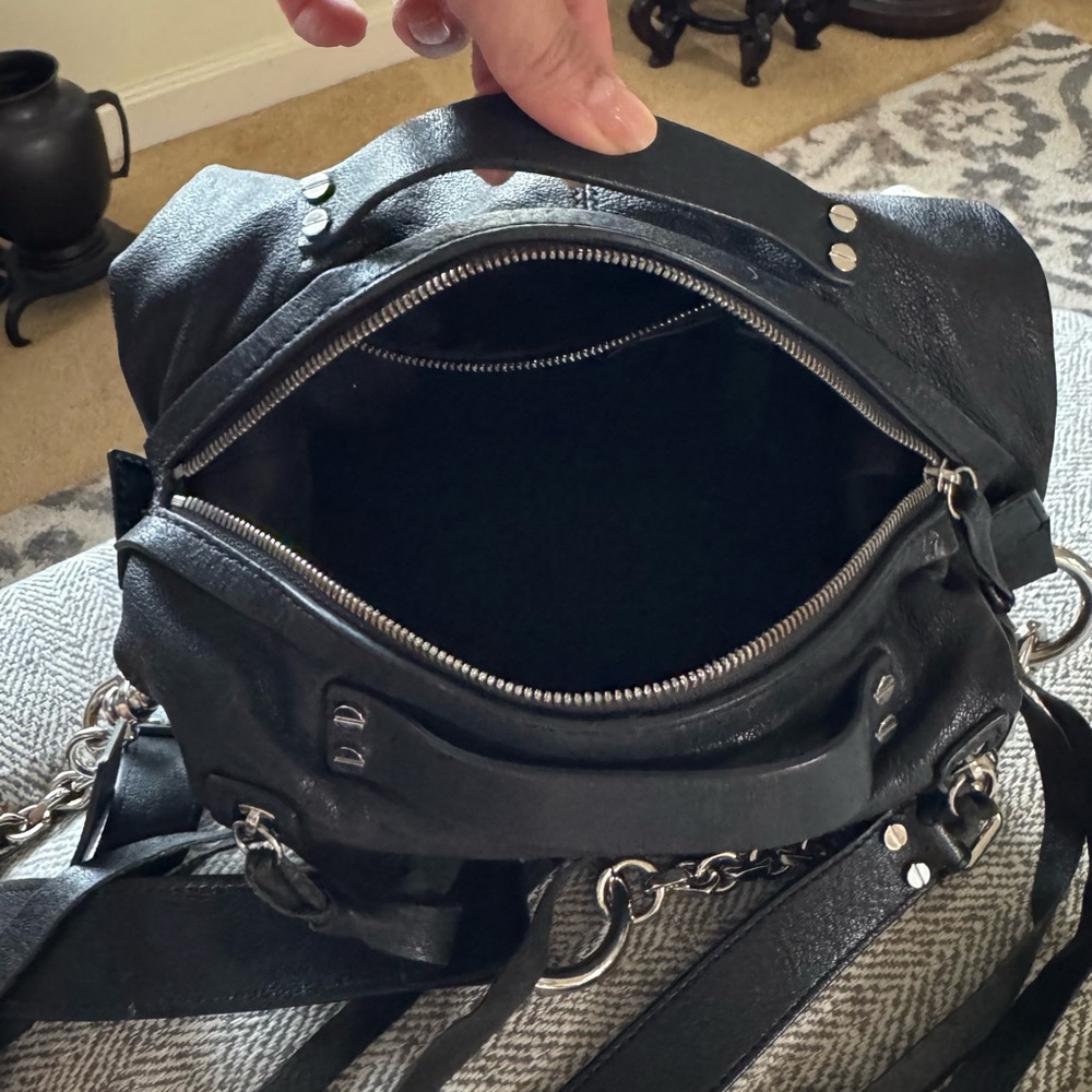 Alexander McQueen Black Leather Crossbody Bag mini hobo - Picture 8 of 14